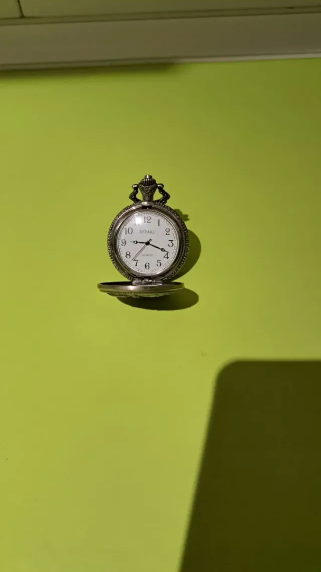 Reloj DEBULL Plata y Blanco