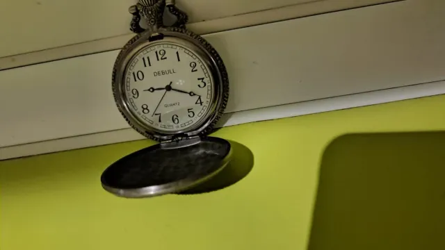 Reloj DEBULL Plata y Blanco