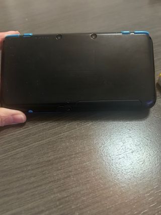 Nintendo 2DS Negra y Azul con juegos