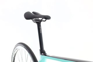 Bicicleta Bianchi Infinito XE Di2 12V talla 52 Reacondicionada