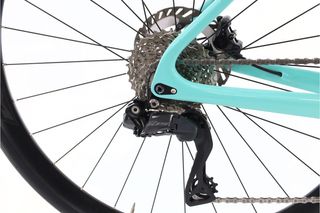 Bicicleta Bianchi Infinito XE Di2 12V talla 52 Reacondicionada