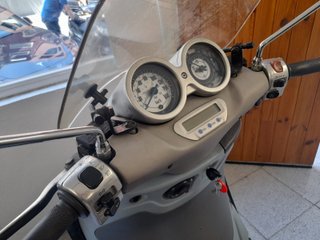 Piaggio Beverly 200