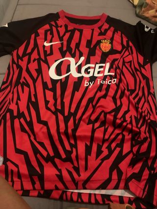 Camiseta Nike Mallorca Roja y Negra