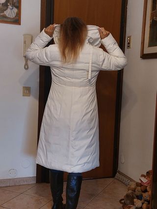 Piumone lungo donna bianco. Vera piuma