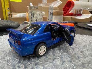 Coche Scalextric Nissan Skyline R34 Azul