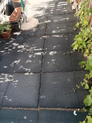 34 losetas de caucho + 10 de regalo