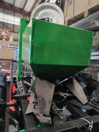 Sembradora de patatas para tractor