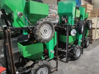 Sembradora de patatas para tractor