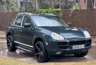 Porsche Cayenne 2004