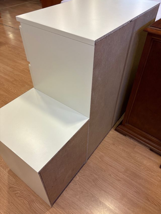 Cómoda y 2 mesitas!TRANSPORTE GRATIS ALICANTE!