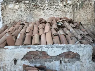 Teja árabe de barro