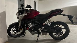 Honda CB125R Roja y Plata Precio navidad!