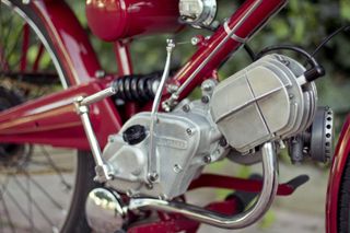 Moto Guzzi Hispania 65 Roja