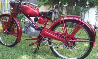 Moto Guzzi Hispania 65 Roja