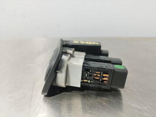 INTERRUPTOR KIA SPORTAGE (KM) D4EA 621W05010