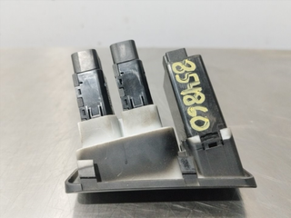 INTERRUPTOR KIA SPORTAGE (KM) D4EA 621W05010