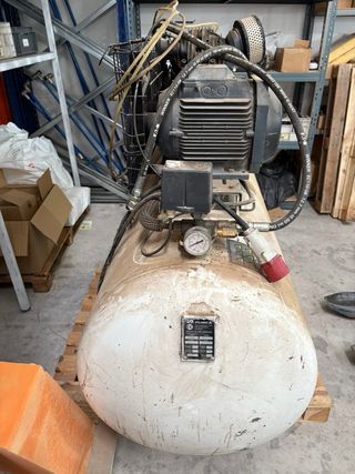 Compresor Puska 500L 