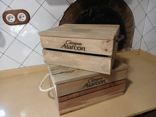 Bauli rustici in legno