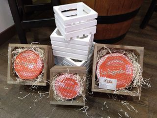 Bauli rustici in legno