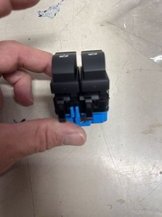 Interruptores Elevalunas Renault Kangoo