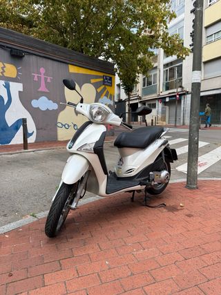 Piaggio Liberty 125cc Blanca