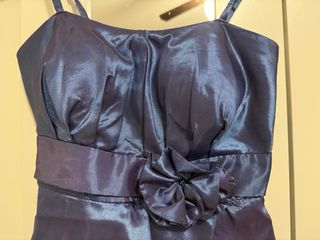 Vestido cóctel corto azul