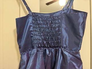 Vestido cóctel corto azul