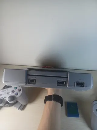 Playstation 1 con 2 controller e memoria