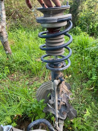 Cuna y amortiguadores BMW 335i E92