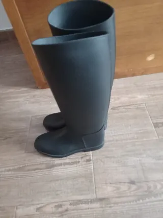 Botas de agua negras