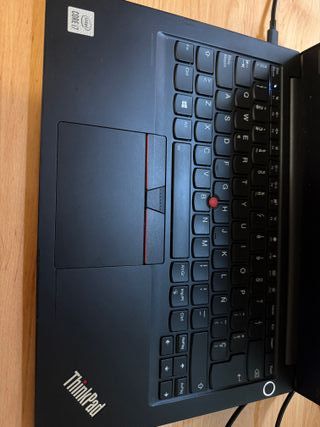 Portátil Lenovo ThinkPad E14 Core i7 Negro