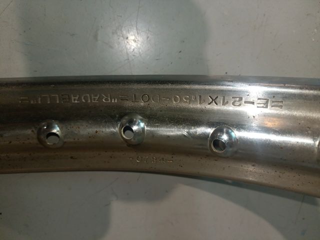 Llanta 21x1.50 Moto Japonesa