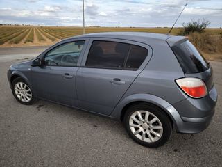 Opel Astra 2005