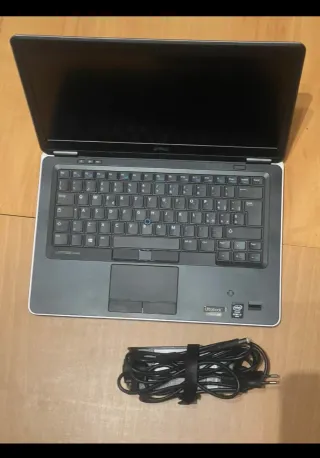 Dell Latitude i7 vpro 750GB 8GB RAM