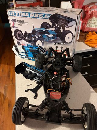 Kyosho Ultima RB6.6 RC Coche