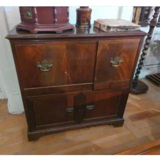 URGE VENTA.Mueble bar Art deco.