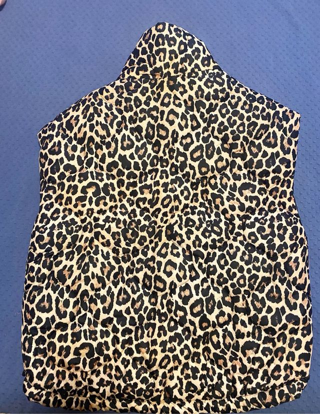 Chaleco estampado leopardo