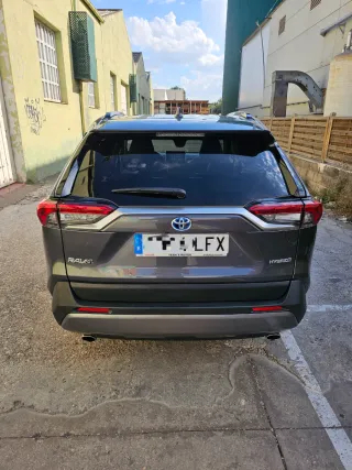 TOYOTA Rav4 2.51 220H Luxury 4WD