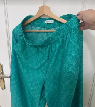 Pantalón fluido estampado verde talla XL