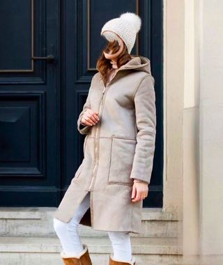 Abrigo largo Zara efecto borrego piel camel marrón
