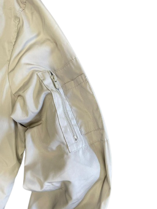 Cazadora Bomber Beige Bershka Talla M