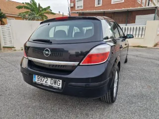 Opel Astra 2006