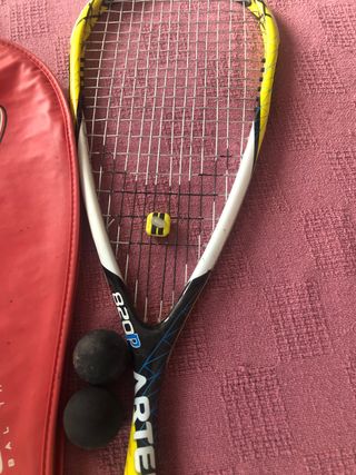 Raqueta Squash Artengo + Funda y Pelotas