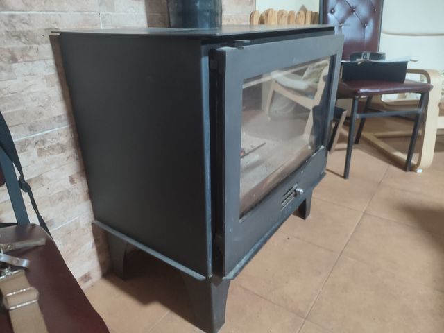 Estufa de leña Bronpi