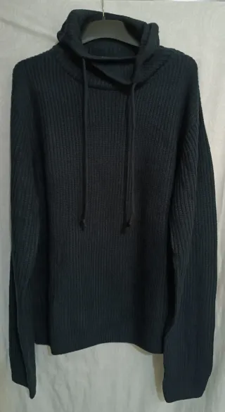Jersey Negro XXL sin estrenar, azul marino.