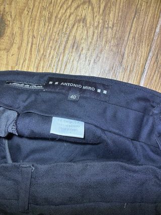 Pantalón casual de Antonio Miró Negro