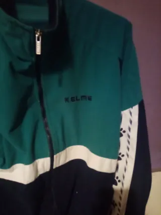 Chándal Kelme Verde y Azul