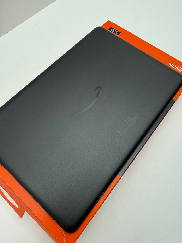 Amazon Fire HD 10 Tablet (13ª Gen) sin estrenar