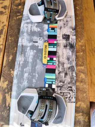 Tabla Kitesurf Duotone Jaime 2022 