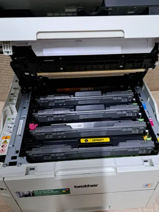 Impresora Brother MFC-L3750CDW Láser Color
